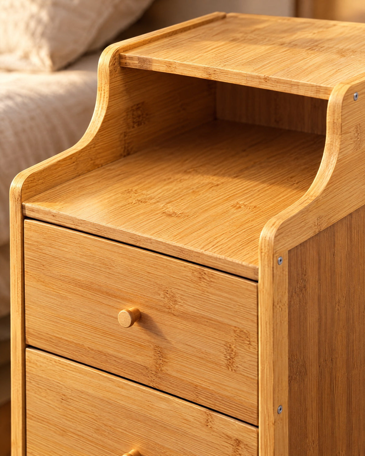 An open niche and two drawers